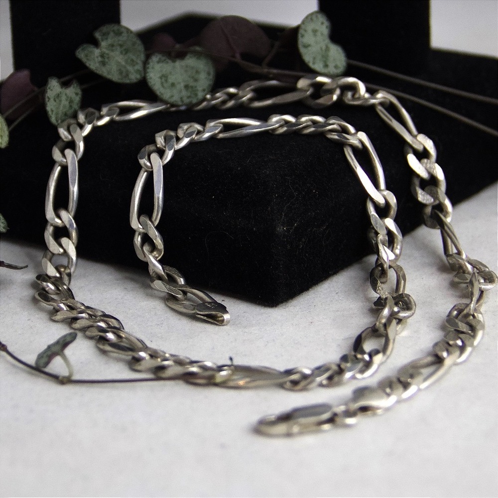 VTG HEAVY Sterling Silver 8mm Figaro Link Chain Necklace 925 Italy 52g 20in